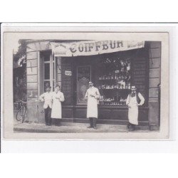A LOCALISER : carte photo d'un salon de coiffure (coiffeur) -  très bon état