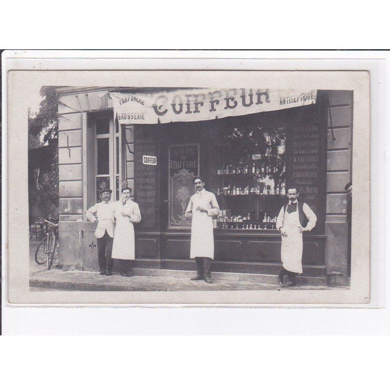 A LOCALISER : carte photo d'un salon de coiffure (coiffeur) -  très bon état