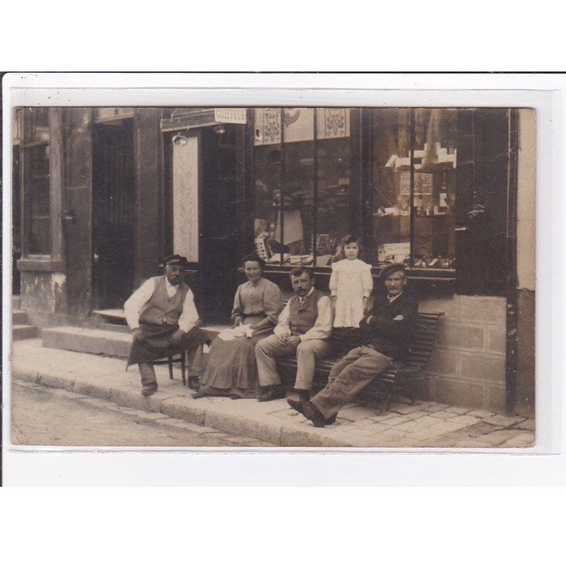 A LOCALISER : carte photo d'un salon de coiffure (coiffeur) -  très bon état