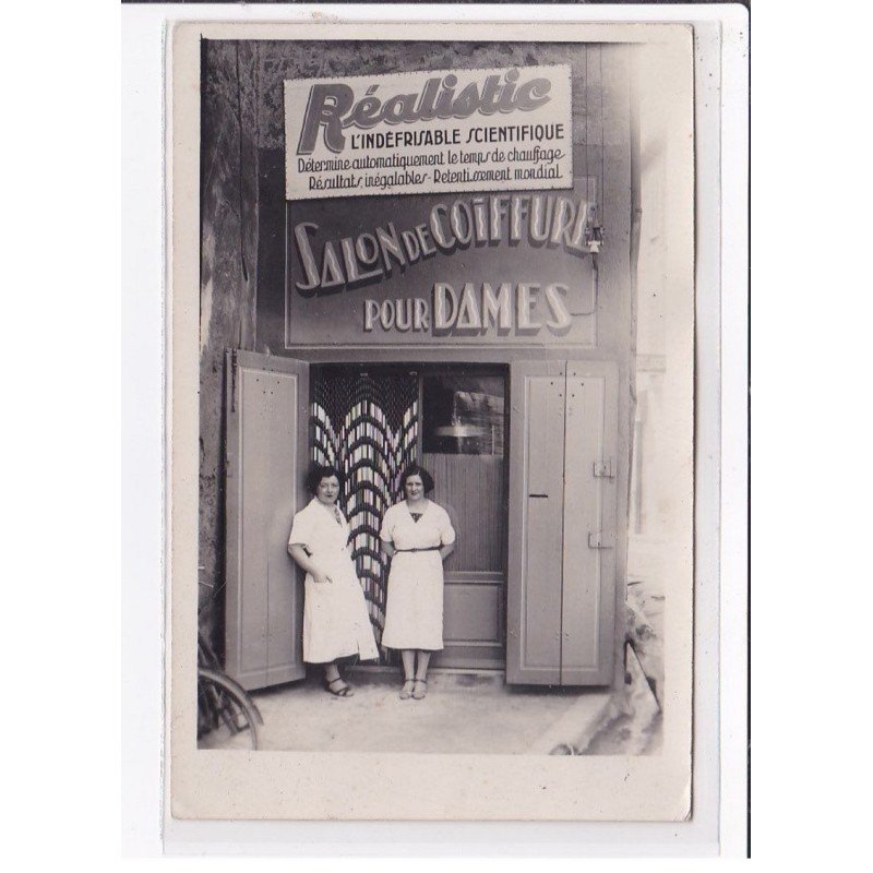 A LOCALISER : carte photo d'un salon de coiffure (coiffeur) -  très bon état