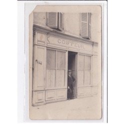 A LOCALISER : carte photo d'un salon de coiffure (coiffeur) - état