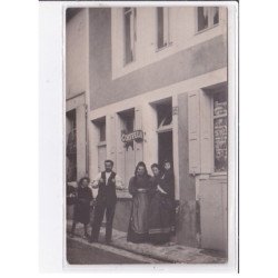 A LOCALISER : carte photo d'un salon de coiffure (coiffeur) -  très bon état