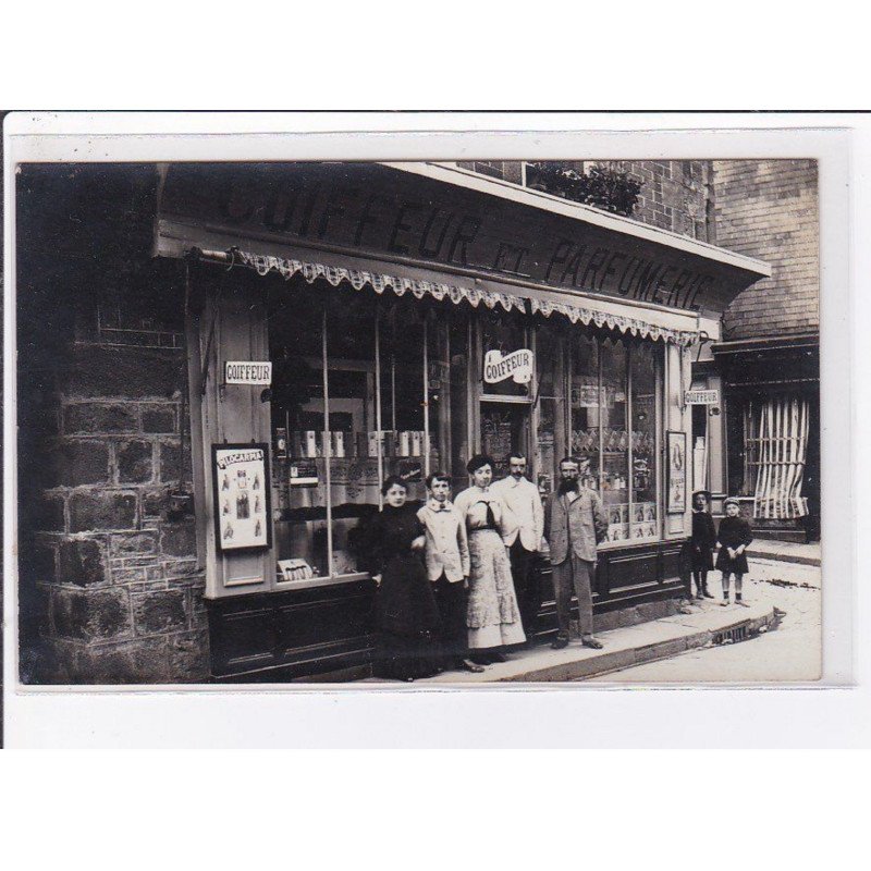 A LOCALISER : carte photo d'un salon de coiffure (coiffeur) -  très bon état