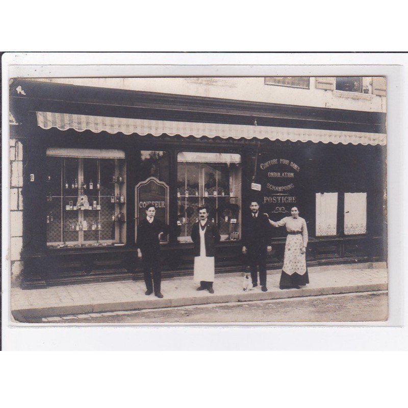 A LOCALISER : carte photo d'un salon de coiffure (coiffeur) -  très bon état