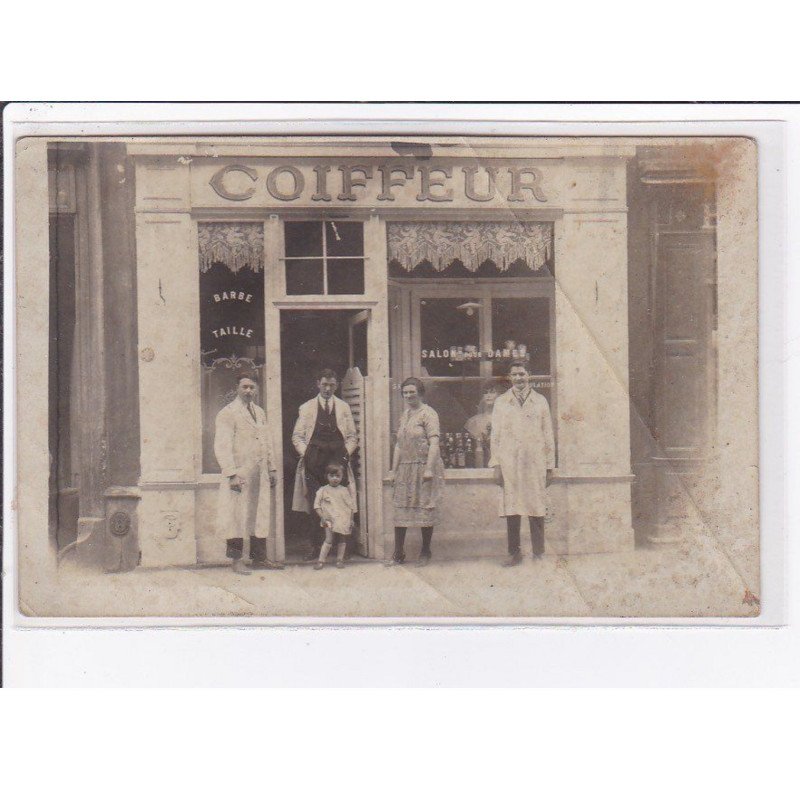 A LOCALISER : carte photo d'un salon de coiffure (coiffeur) - état