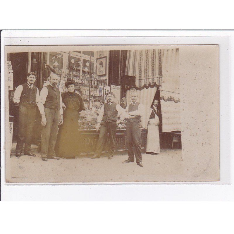 A LOCALISER : carte photo d'un salon de coiffure (coiffeur) -  très bon état