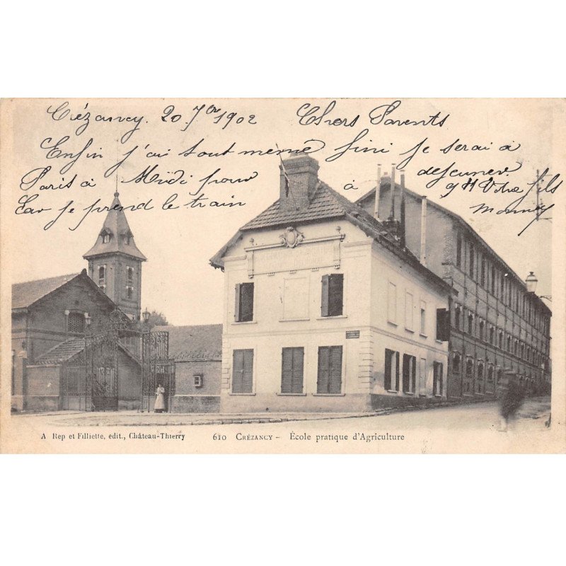 CREZANCY - Ecole pratique d'Agriculture - très bon état