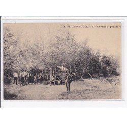 CADEROUSSE - ile de la Piboulette : cabane de pêcheurs - très bon état