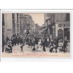 JUVISY SUR ORGE : excursion en 1910 - société suisse de secours mutuels de Paris - défilé du cortège rue de Draveil-état