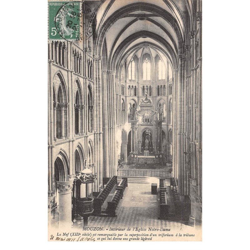 MOUZON - Intérieur de l'Eglise Notre Dame - très bon état