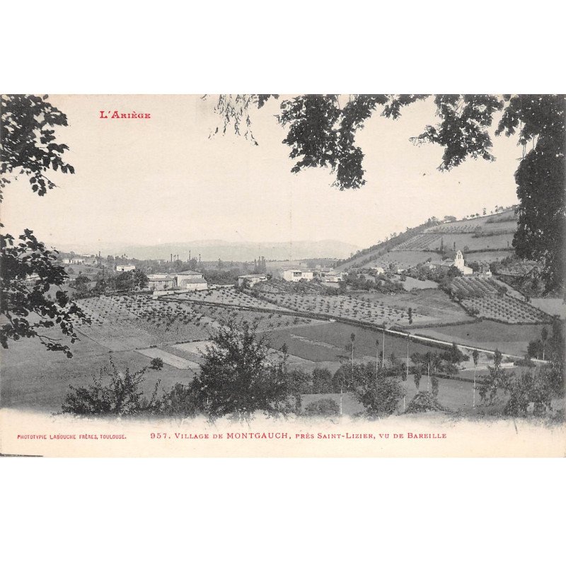 Village de MONTGAUCH près Saint Lizier - Vue de Bareille - très bon état