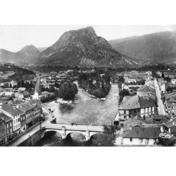 TARASCON SUR ARIEGE - Vue générale et l'Ariège - très bon état
