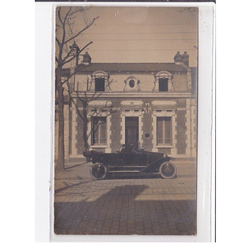 SOISSONS : carte photo d'une automobile en 1921 - très bon état SOISSONS : carte photo d'une automobile en 1921 - très bon état