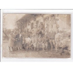 LA VILLENEUVE : carte photo de militaires buvant le café - très bon état`