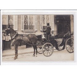 BESANCON : lot de 4 cartes photo d'un conducteur de fiacre (attelage)(photo D'HOOP) - très bon état (1 cpa abimée)