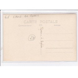 LYONS LA FORET : carte photo du village  - l'église - (procédé photo rare) - très bon état