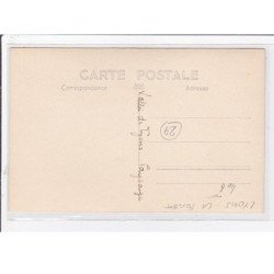 LYONS LA FORET : carte photo d'un bord de rivière - (procédé photo rare) - très bon état