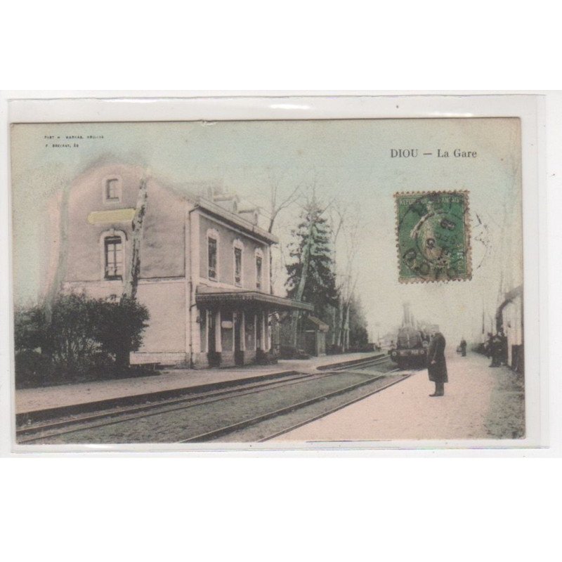 DIOU : la gare - très bon état