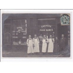 PARIS : carte photo d'un salon de coiffure (coiffeur) - état