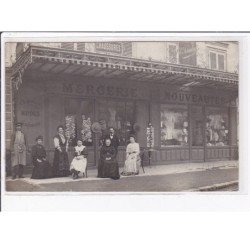 STAINS : carte photo du magasin SELAMBAY au 26 grande rue (mercerie - modes - chaussures) - très bon état