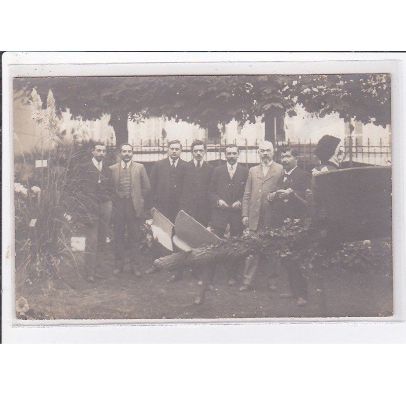 CHAMPIGNY : carte photo (fête - jardin) - très bon état