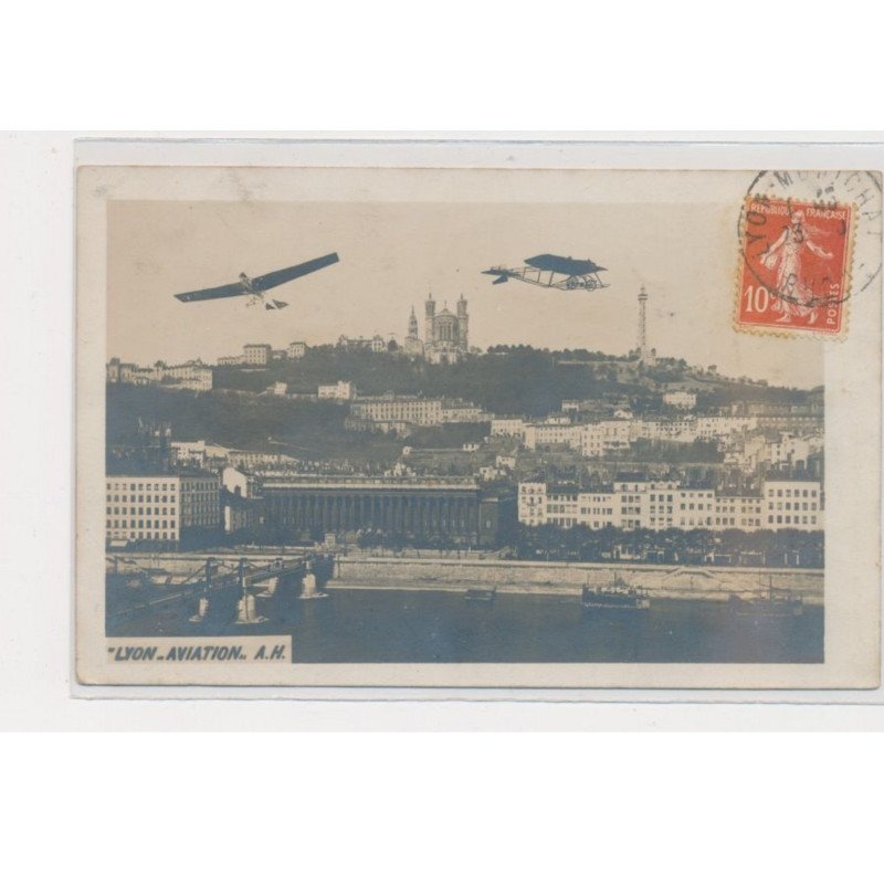 LYON - Aviation - très bon état