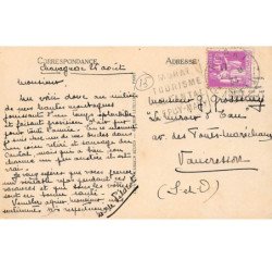 Chateau de CHAVAGNAC par Murat - très bon état