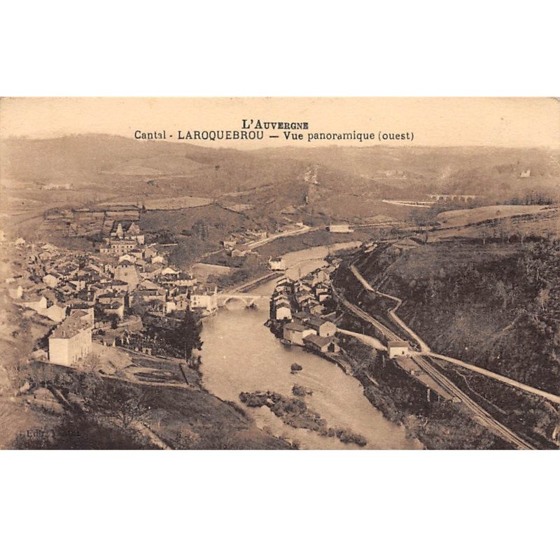 LAROQUEBROU - Vue panoramique (ouest) - très bon état