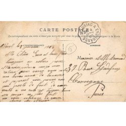 MENET - L'Eglise et la Place - très bon état