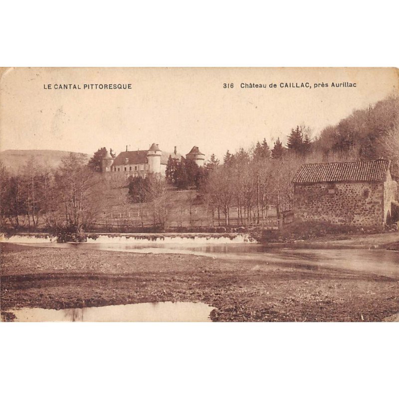 Château de CAILLAC près Aurillac - très bon état