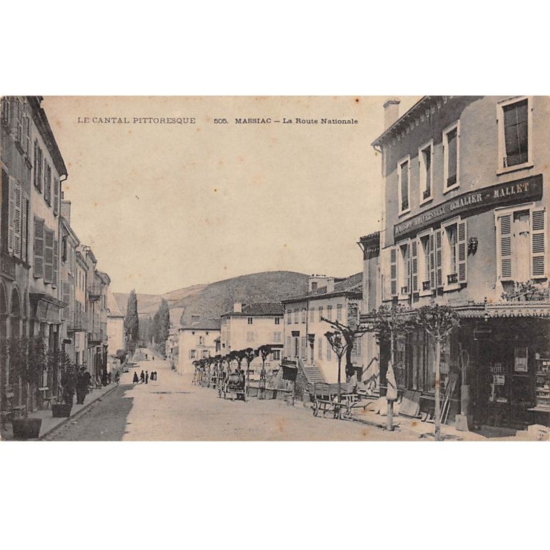MASSIAC - La Route Nationale - très bon état