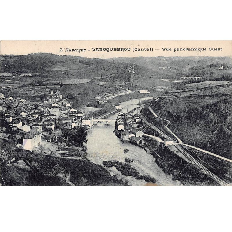 LAROQUEBROU - Vue panoramique Ouest - très bon état
