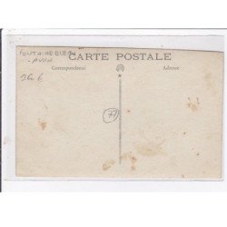 FONTAINEBLEAU : carte photo de la confrerie de Saint Fiacre - état (carte coupée en haut)