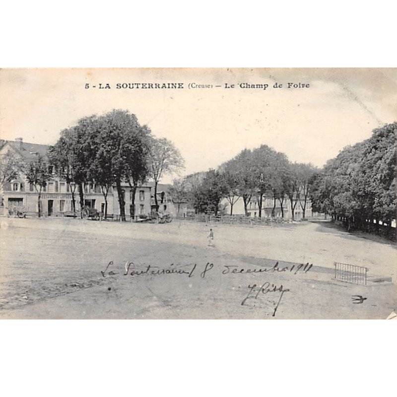 LA SOUTERRAINE - Le Champ de Foire - très bon état