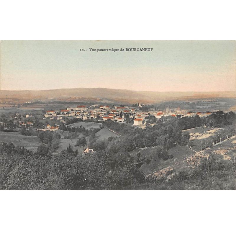 Vue panoramique de BOURGANEUF - très bon état