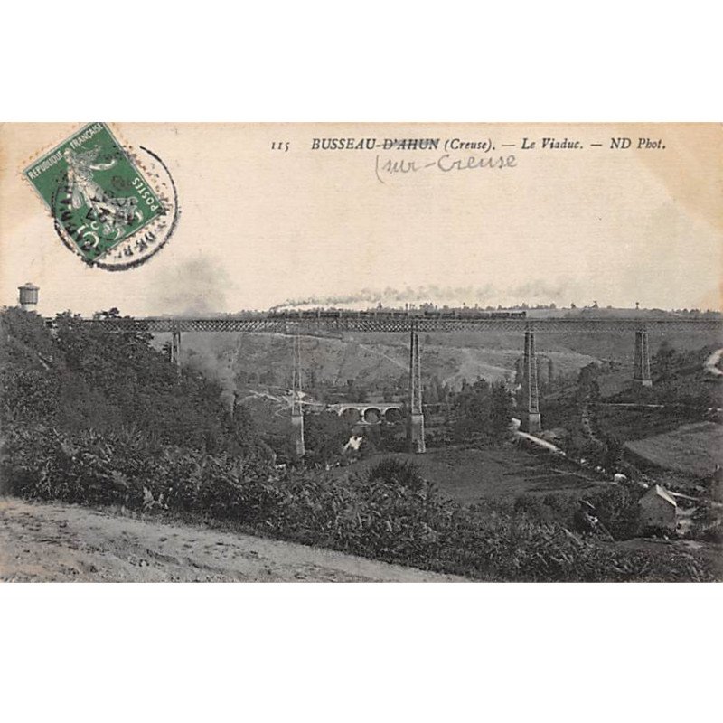 BUSSEAU SUR CREUSE - Le Viaduc - très bon état