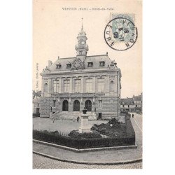 VERNON - Hôtel de Ville - très bon état