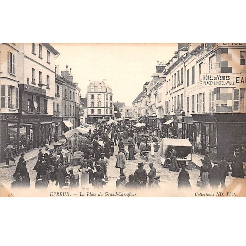 EVREUX - La Place du Grand Carrefour - très bon état