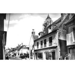 RUGLES - Rue Aristide Briand - très bon état