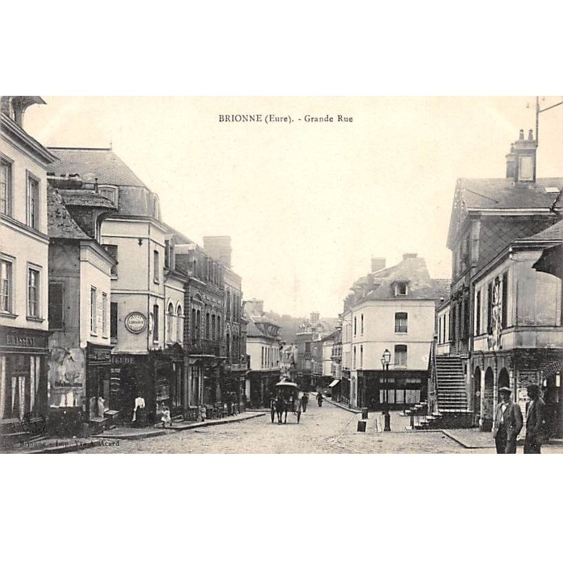 BRIONNE - Grande Rue - très bon état