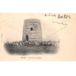 TOURNY - Tour d'un ancien Moulin - très bon état