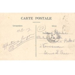 LA RIVIERE THIBOUVILLE - L'Avenue - très bon état