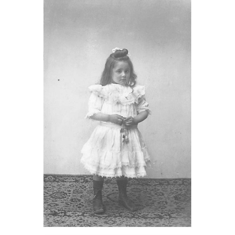 VERNON - A. Lavergne - Jeune Fille - très bon état