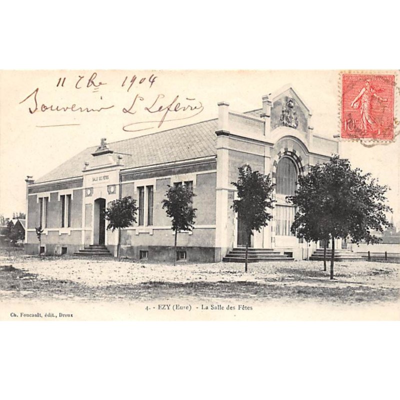 EZY - La Salle des Fêtes - très bon état