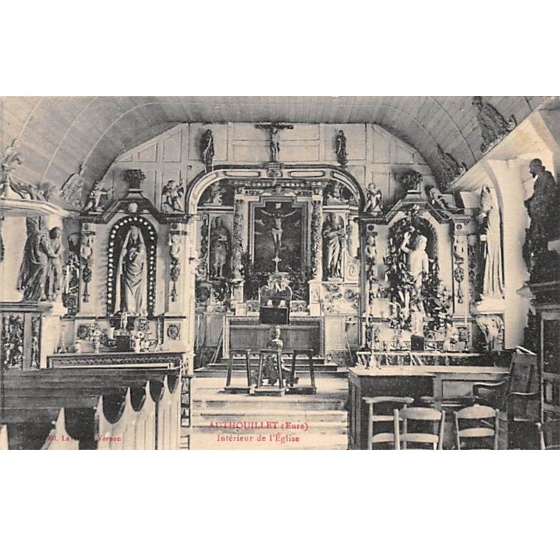 AUTHOUILLET - Intérieur de l'Eglise - très bon état