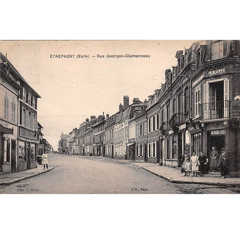 ETREPAGNY - Rue Georges Clemenceau - très bon état