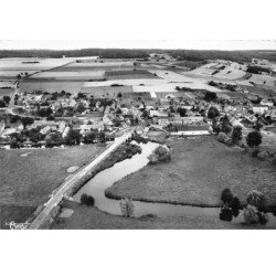 CHAMBRAY - L'Eure et vue générale - très bon état