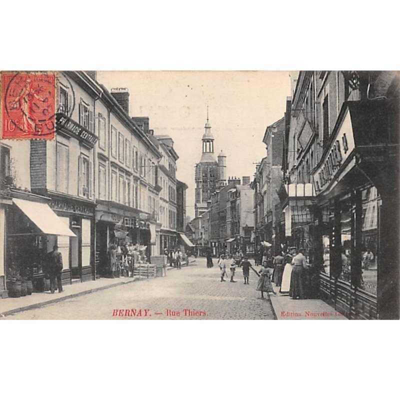 BERNAY - Rue Thiers - très bon état