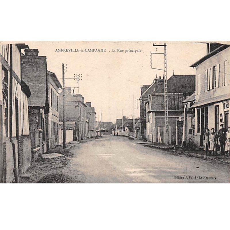 AMFREVILLE LA CAMPAGNE - La Rue principale - très bon état