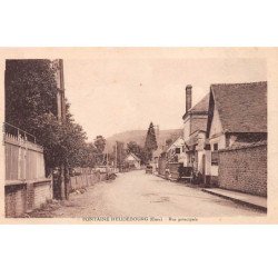 FONTAINE HEUDEBOURG - Rue principale - très bon état